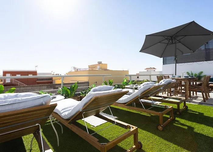 Live Guimar Piramides