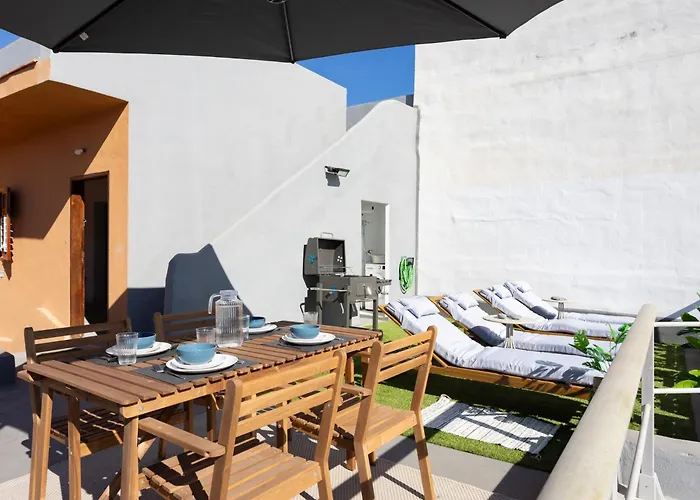 Live Guimar Piramides