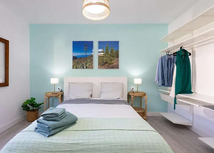 Live Guimar Piramides