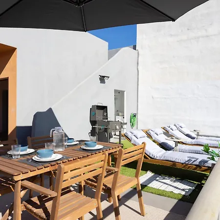 Live Guimar Piramides