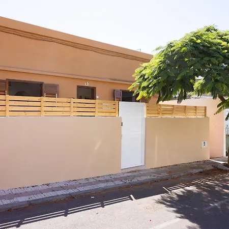 Live Guimar Piramides Holiday home Chabaica